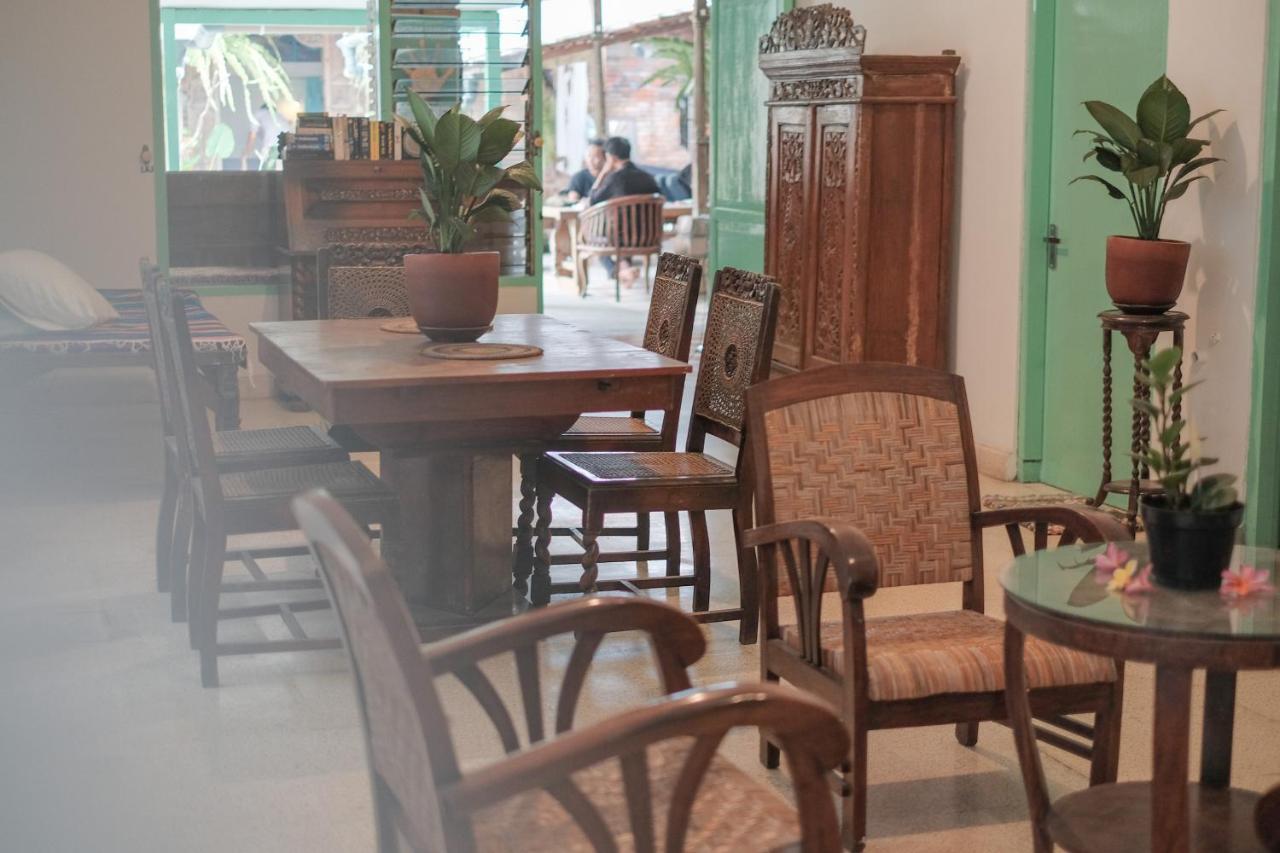 Abrakadabra 747 Daire Yogyakarta Dış mekan fotoğraf