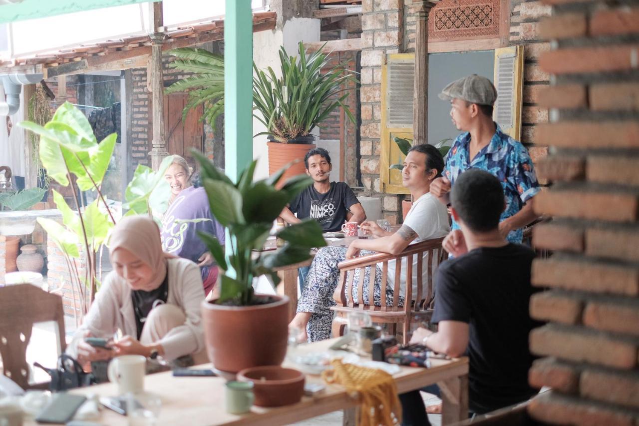 Abrakadabra 747 Daire Yogyakarta Dış mekan fotoğraf